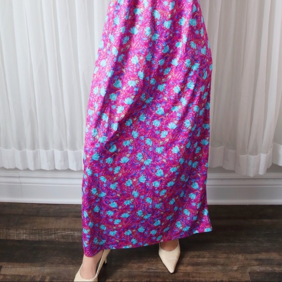 60’s / 70’s Maxi Whimsical Lounge Dress - Picture 7 of 8